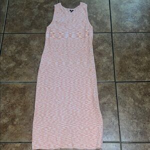 Express Sleeveless Knit Top in Orange and White
